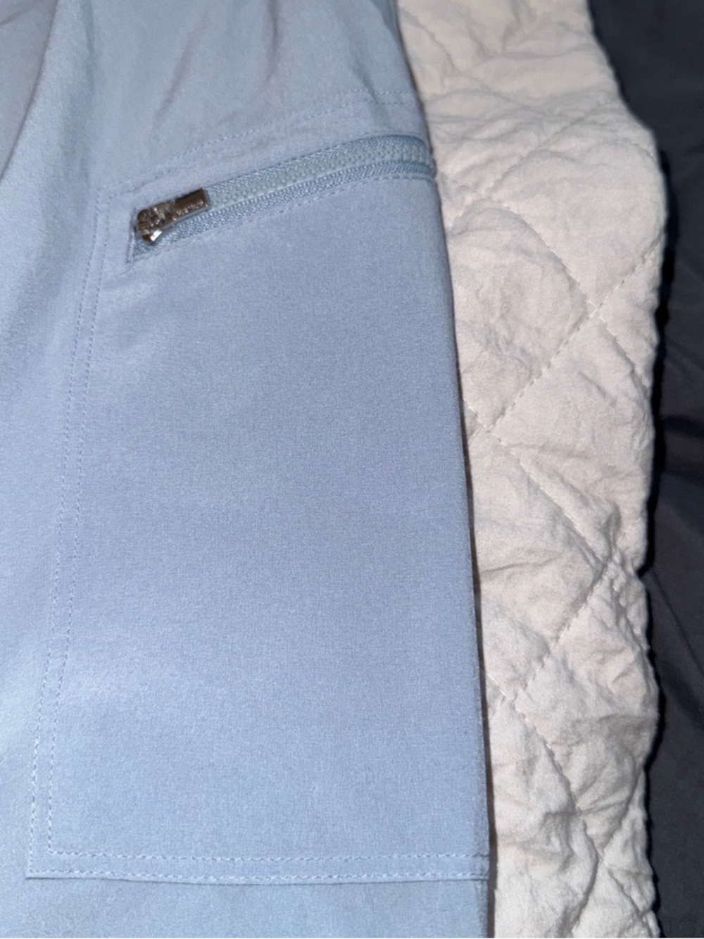 Athleta Go Far Travel Pants Womens 6  Gray Jogger Elastic Waist Zip Pockets - Picture 3 of 9